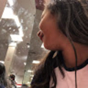 Meet your Posher, Isabel